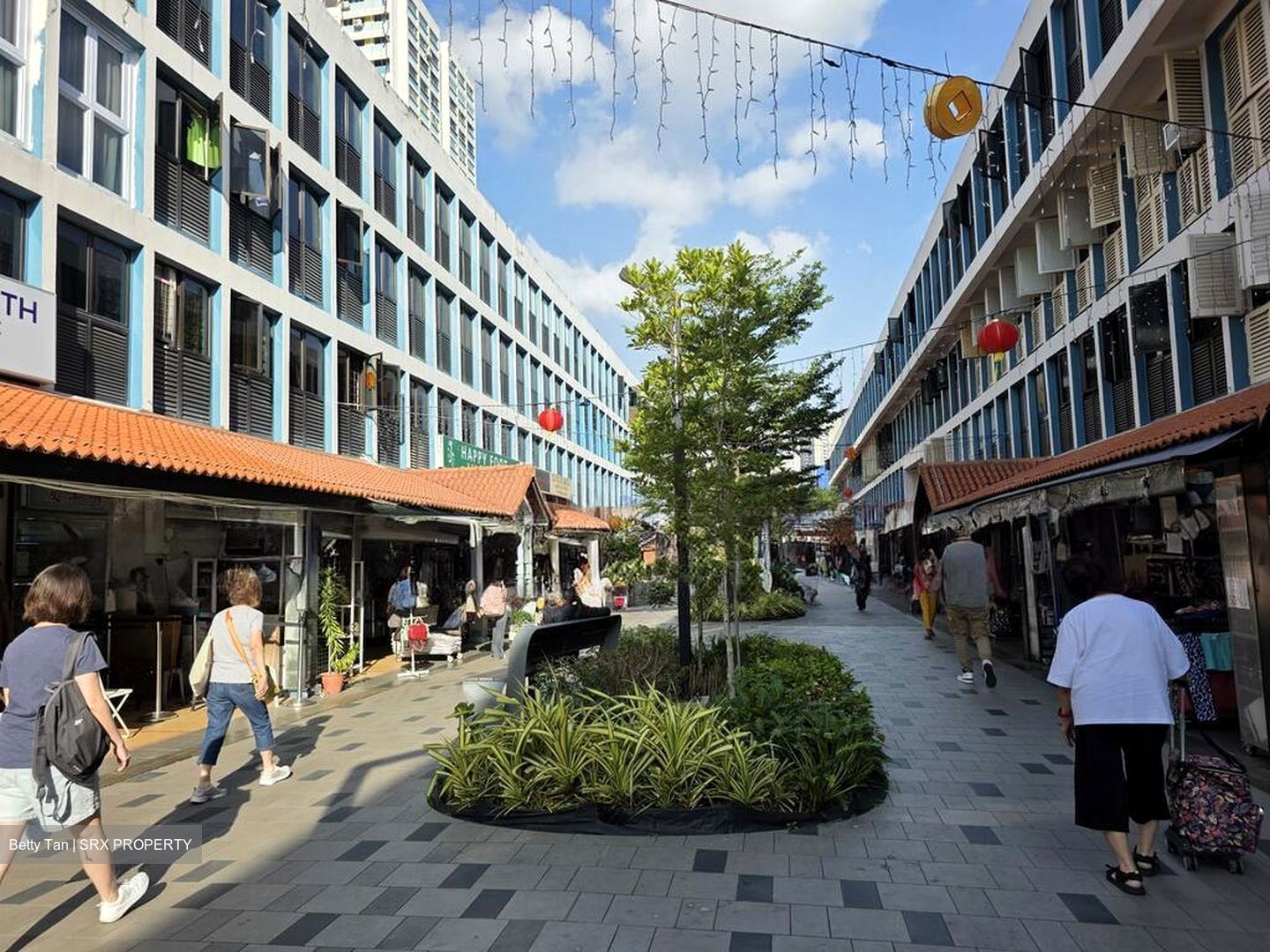 Toa Payoh Central (D12), Shop House #572947951